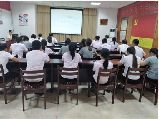 开云手机官方站在线入口-开云（中国）
顺利开展2019年工程系列 职称申报培训会
